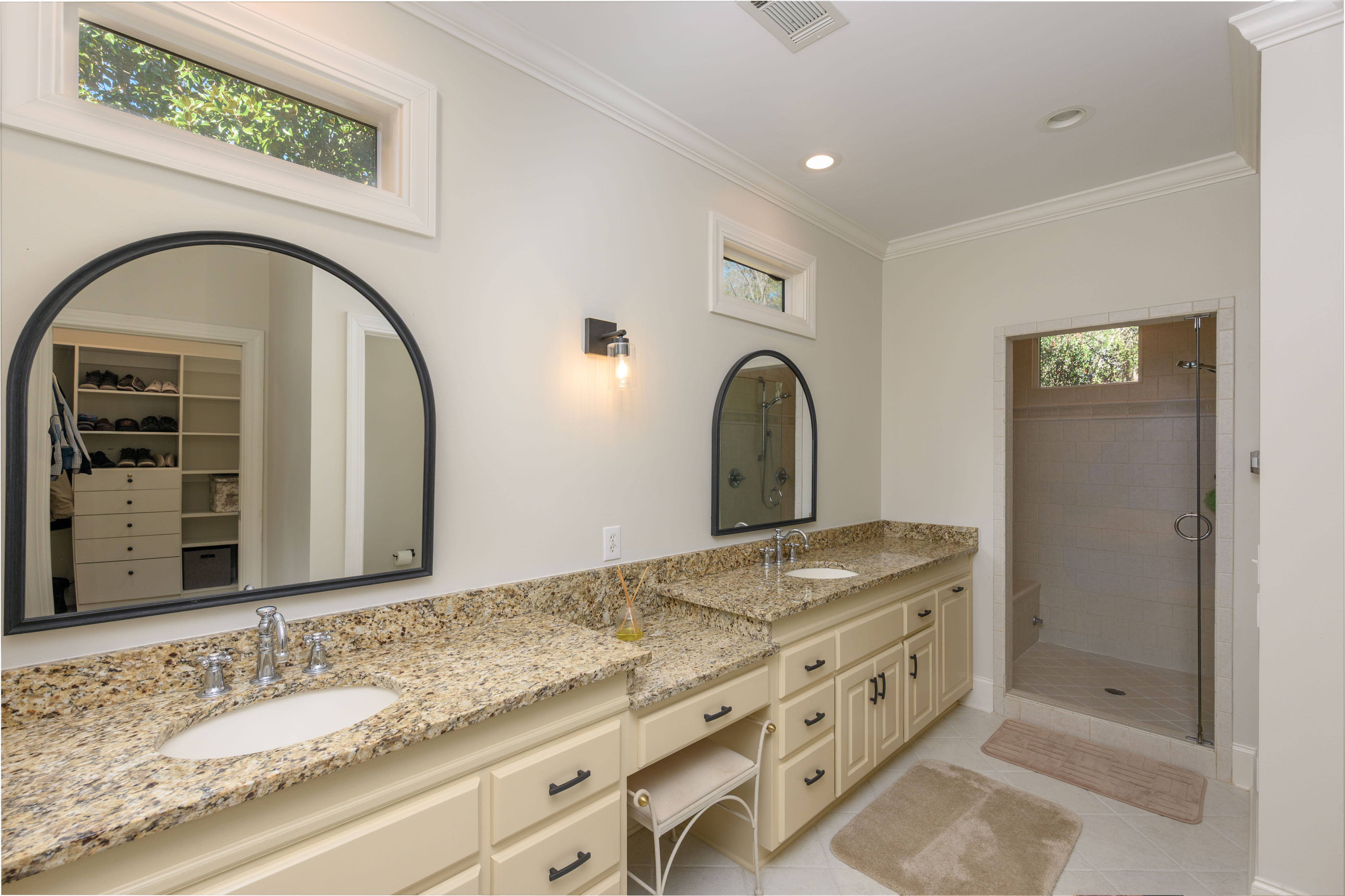 1071 Olde Chapel Lane image 23